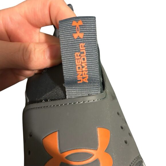 Under Armour Mens Runplay Running Shoe 3024870-104 Sz 13 Dark Gray/Orange main image 9